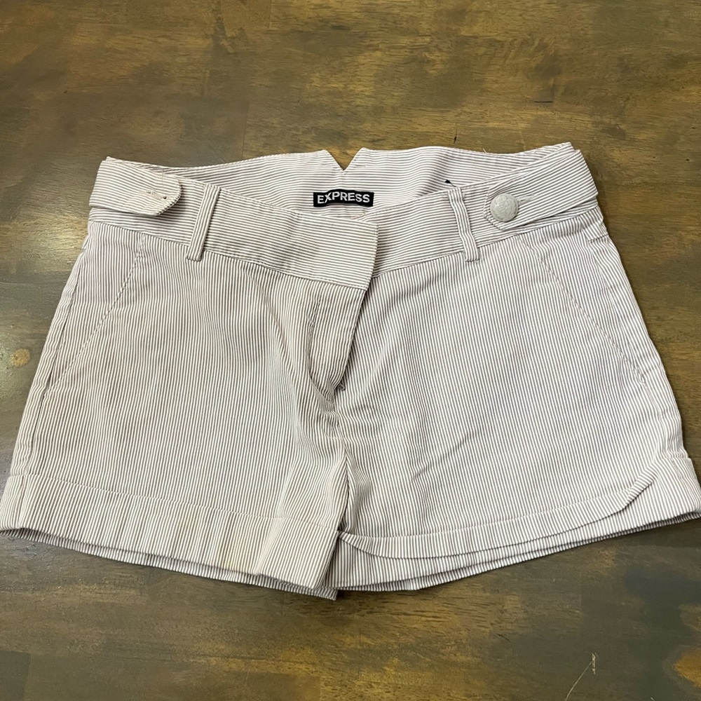 Women’s shorts